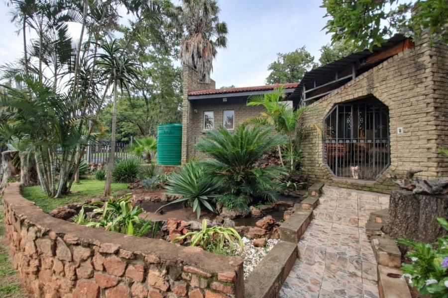 4 Bedroom Property for Sale in Cashan North West
